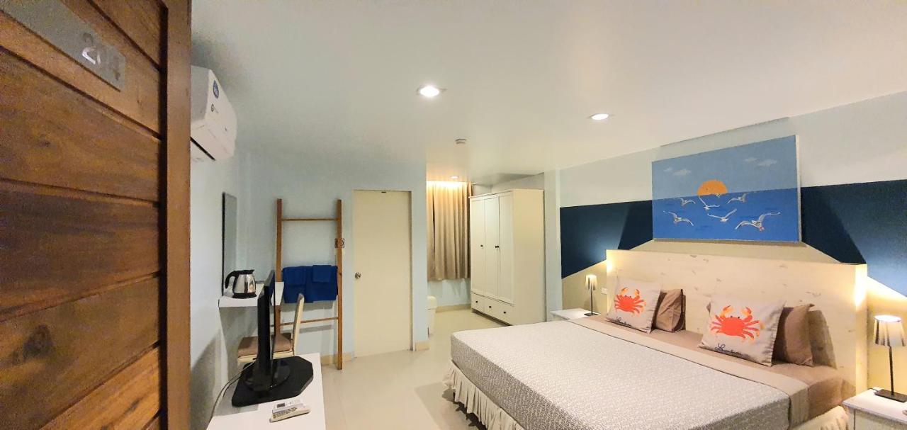 Limburi Hometel Phuket Exteriör bild